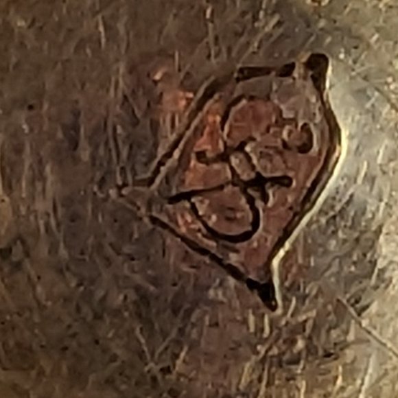 Victorian Sterling Thimble Embossed Design Scrollwork Engraved Marked 11 - Picture 6 of 6